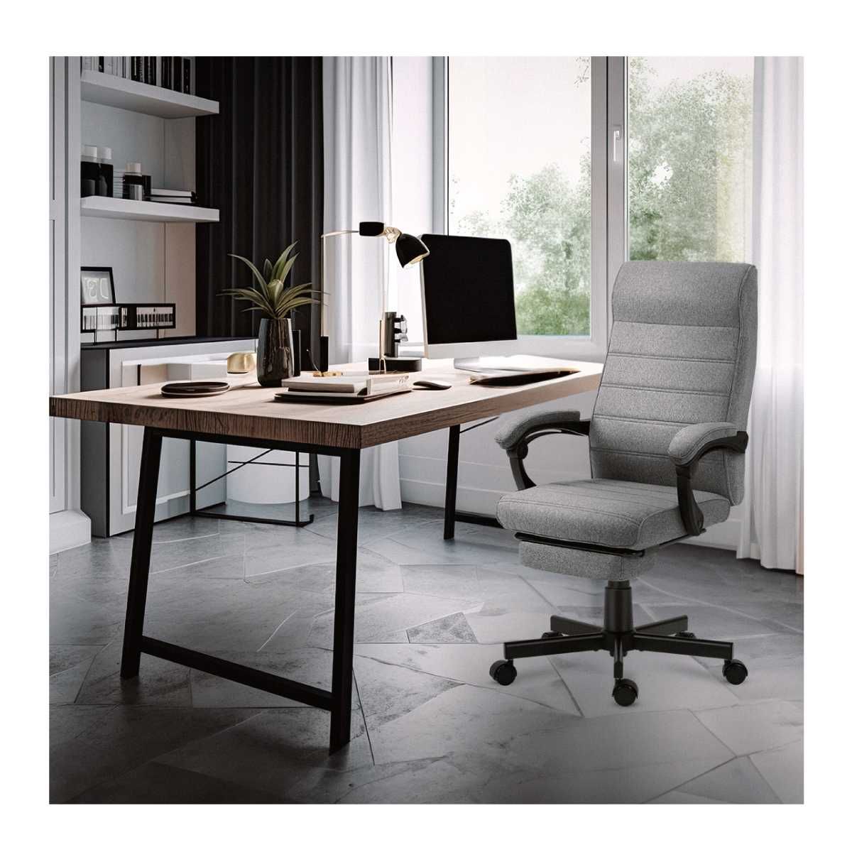 Fotel biurowy Mark Adler Boss 4.4 Szary/Czarny