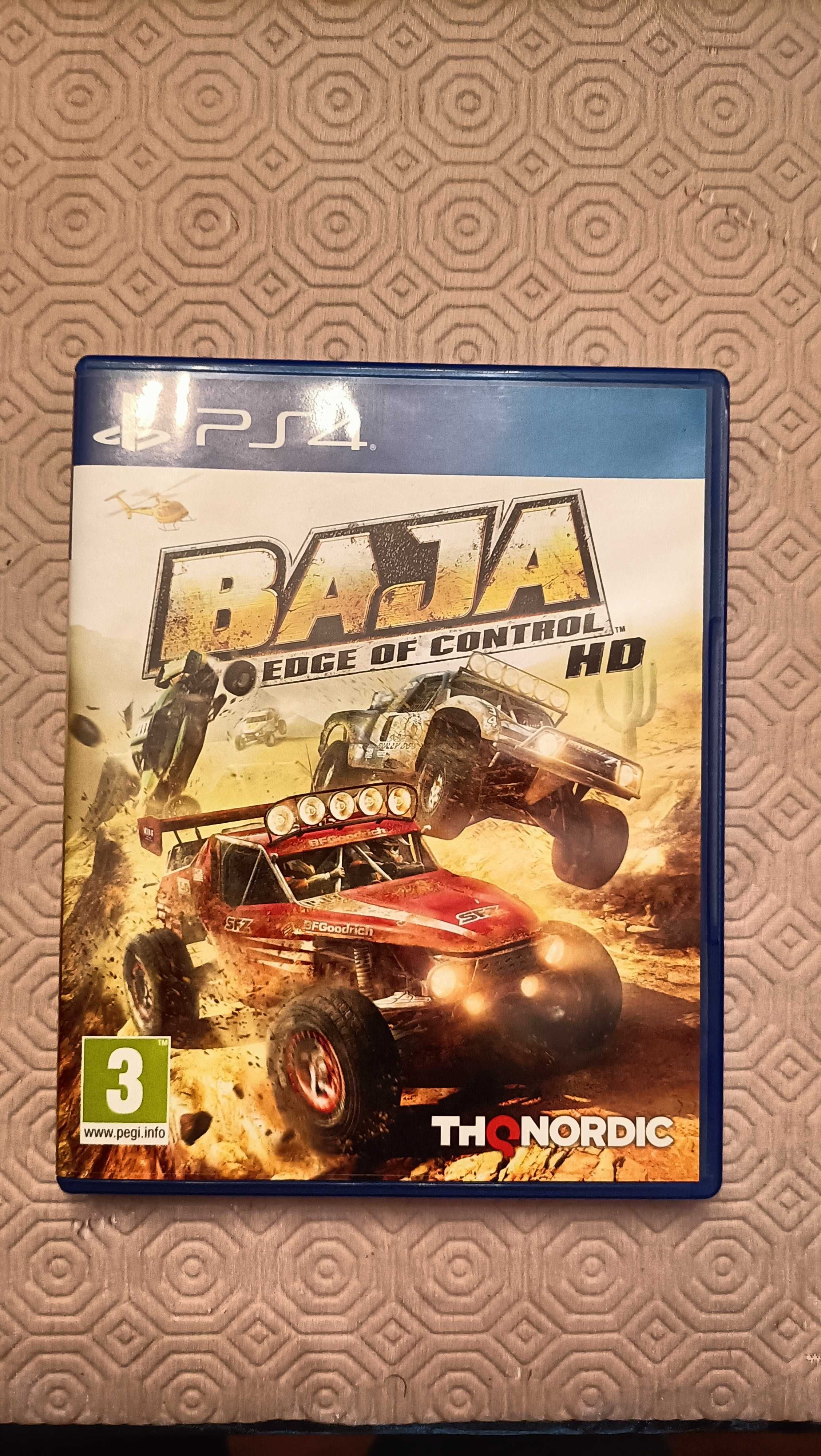 PS4 (1TB) c/ 2 comandos, carregador duplo, 3 jogos + fones de Oferta