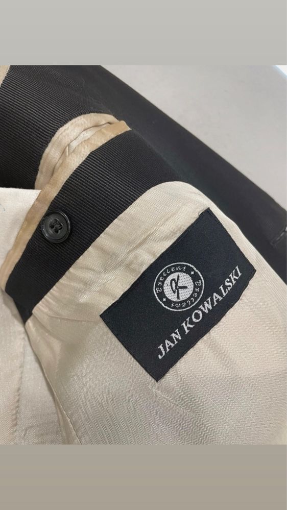 Garnitur męski Jan Kowalski rozmiar L elegancki