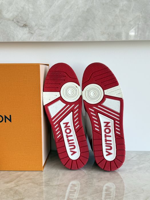 Louis vuitton sneakers