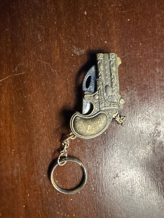 Porta chaves em Forma pistola