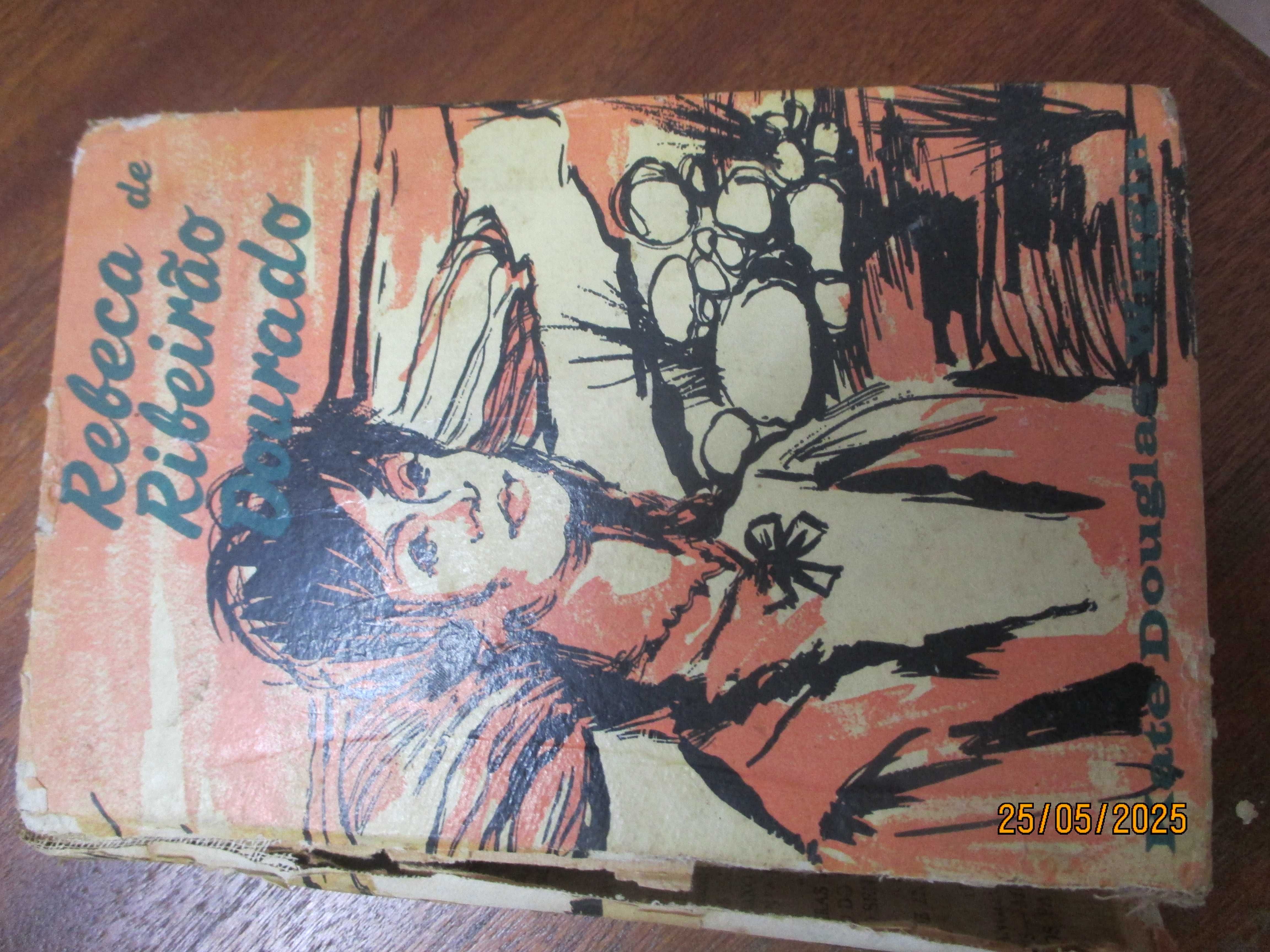 2 livros antigos, completos mas com deficiencia na lombada