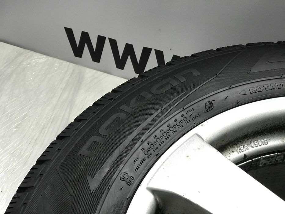 Шини комплект 235/65 R17 Nokian гума