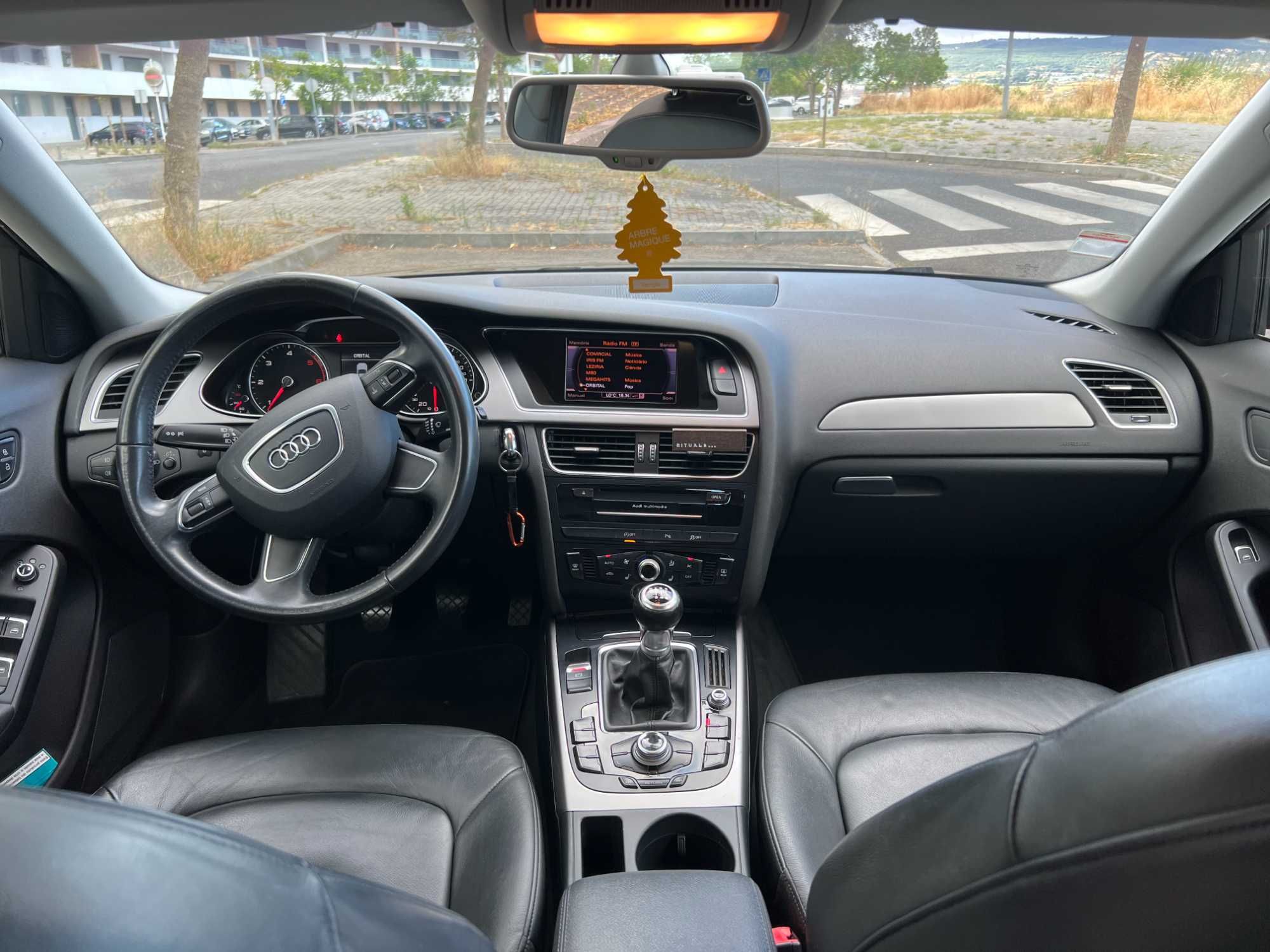 Audi a4 avant 2.0 TDI  B8.5