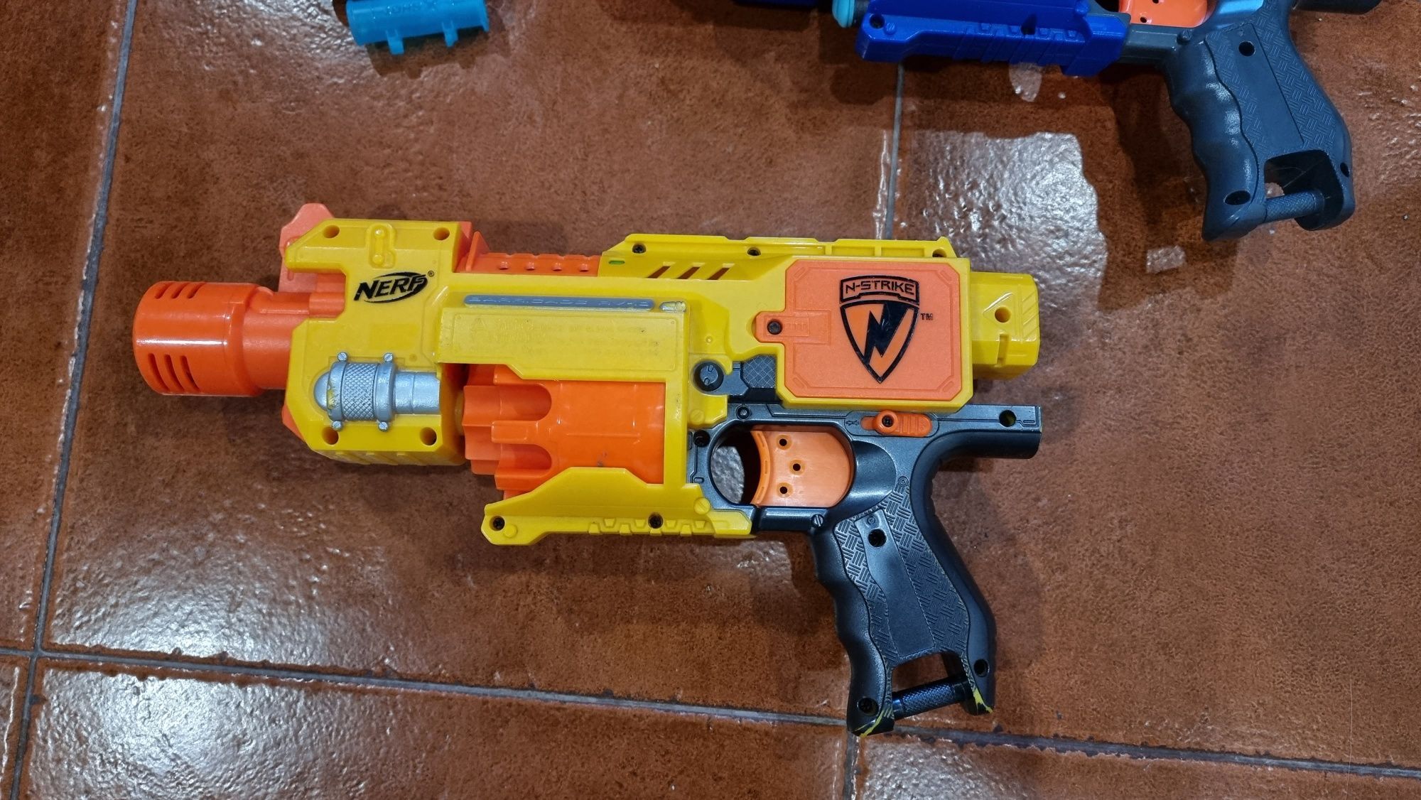 Nerf vários modelos como novos