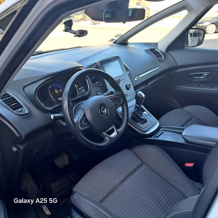 Renault Grand Scenic IV ( 1.7 BLUE DCI 120CH BUSINESS EDC 7 Assentos)