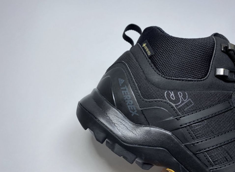 Оригінал Adidas Terrex Swift R2 Mid Gtx GORE-TEX./26,5см,27,5см,29,5см