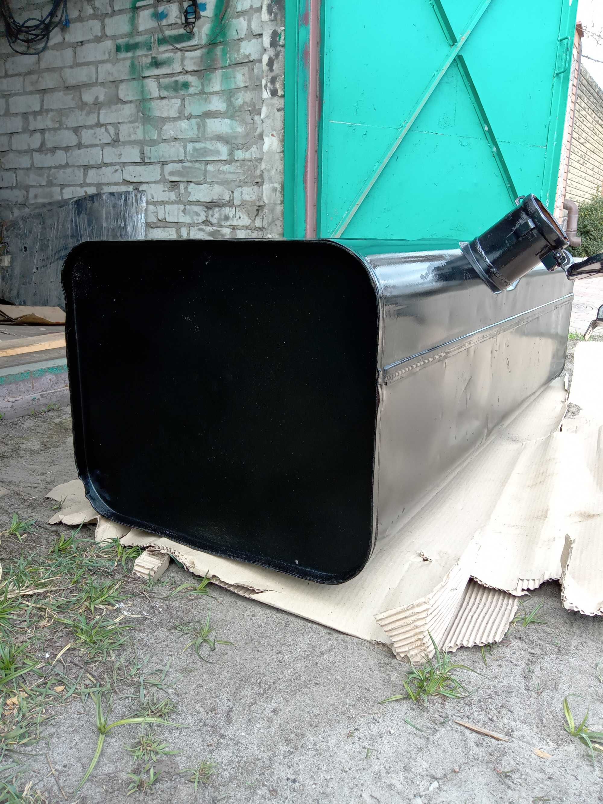 Бак паливний 240л новий КАМАЗ