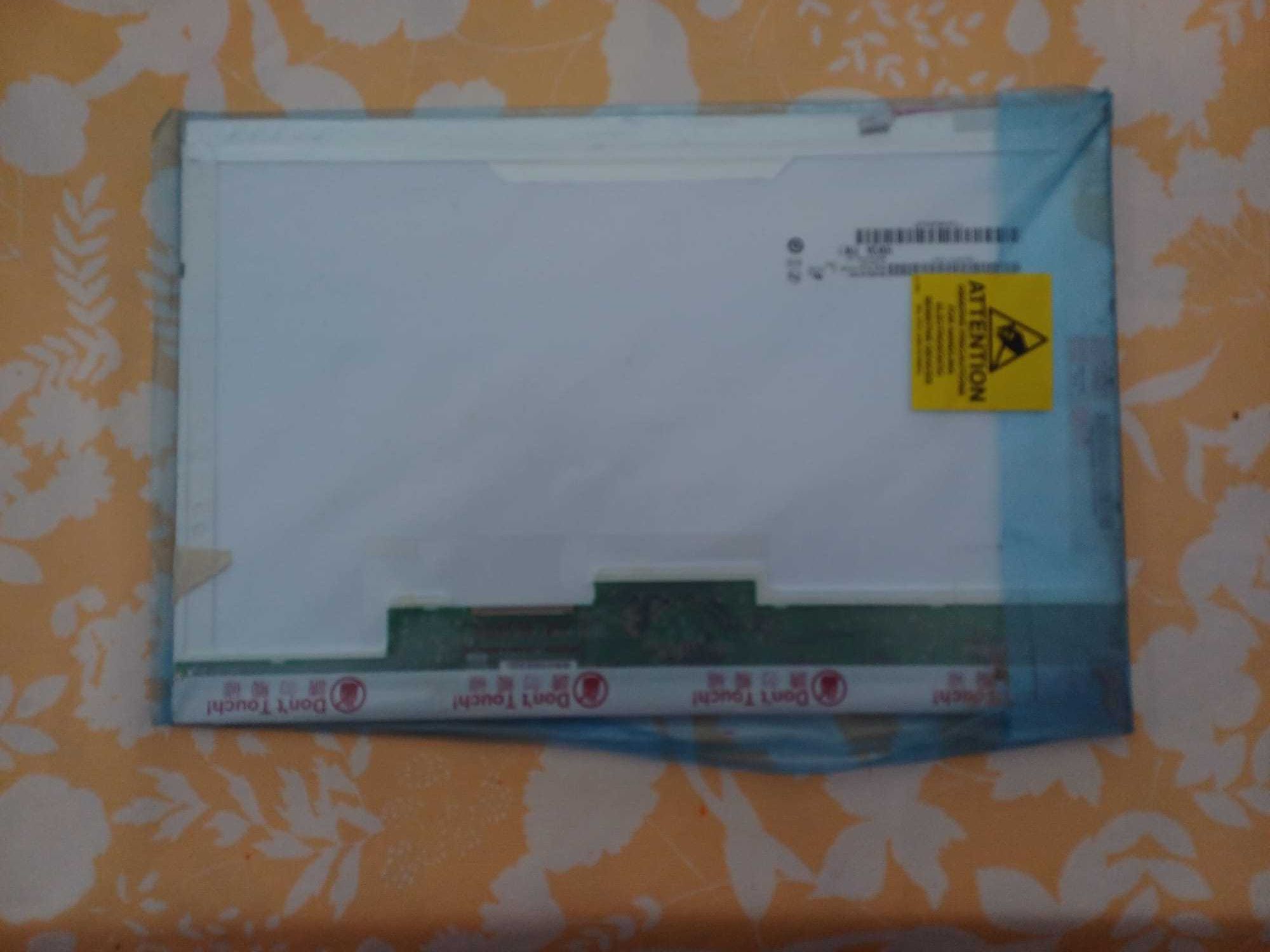 Tela LCD de MacBook Pro 15'' - ainda em embalagem