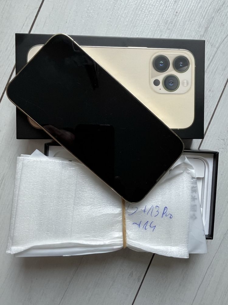 iPhone 13 Pro 128GB Gold bateria 82%