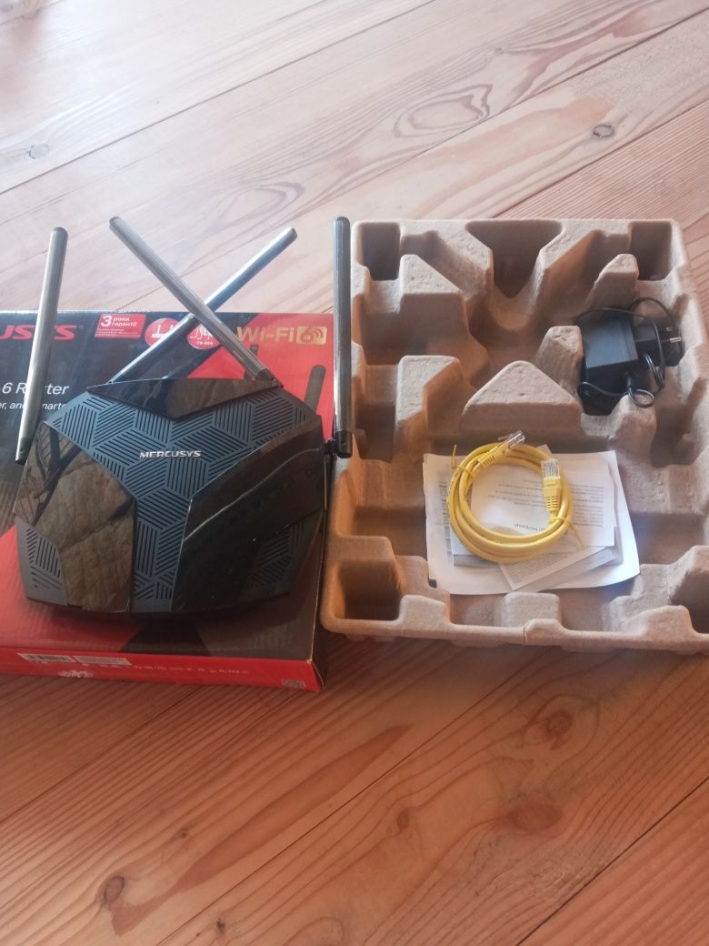 Роутер Mercusys MR80X