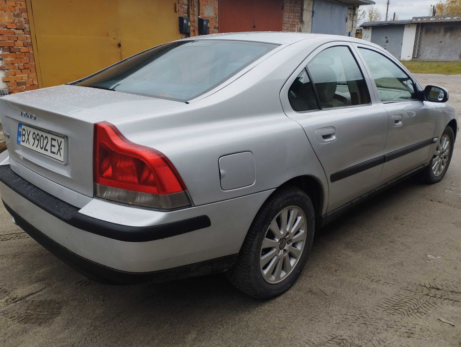 Вольво 2.4 газ бензин, АКПП,2001р