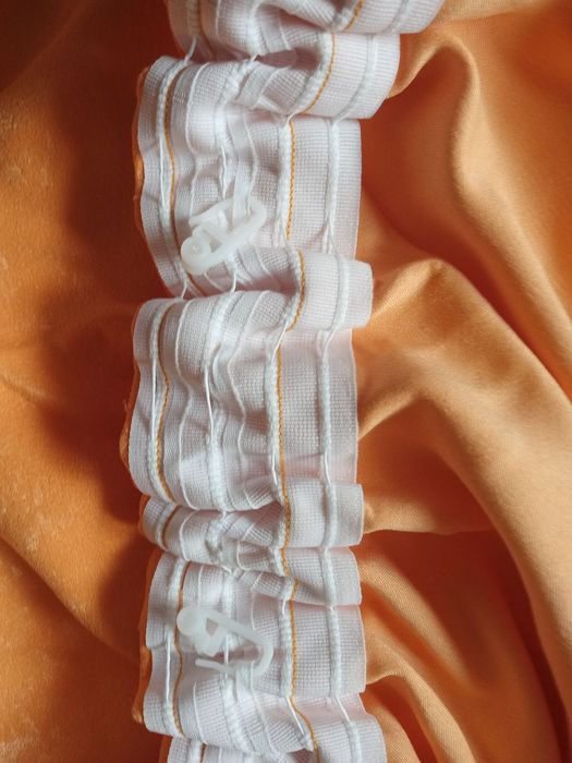 Штора помаранчева 2.65 *1.90