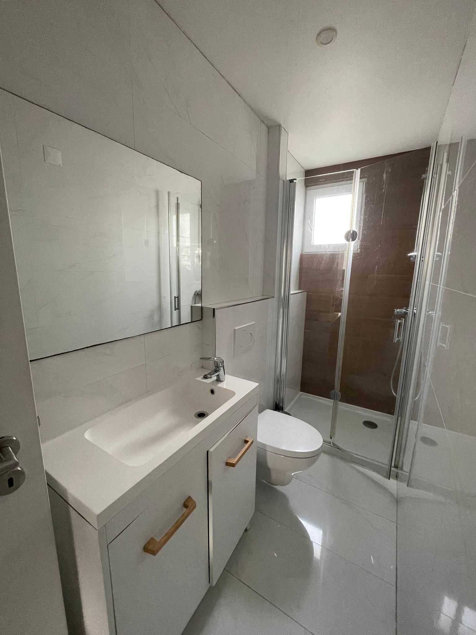 Quarto para casal a 5 min do metro Olivais sem caução