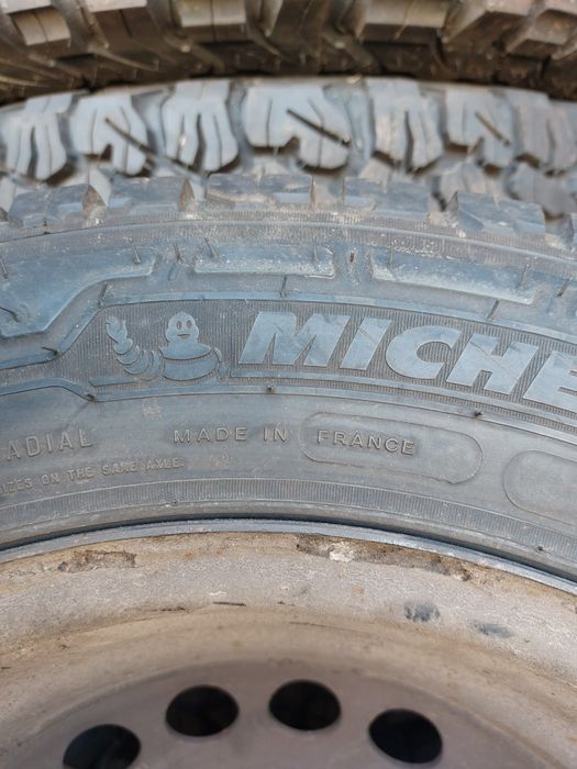 Комплект Шин MICHELIN AGILIS CrossClimate 215/66/16c 4 шт Стан НОВИХ!