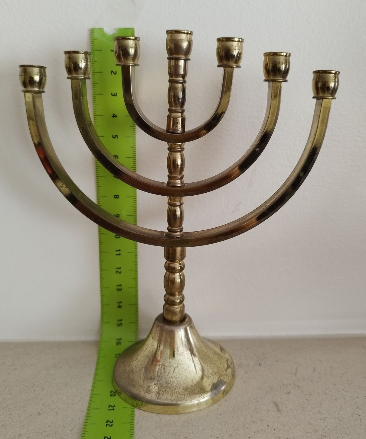 Candelabro judeu - Menorah de 7 velas