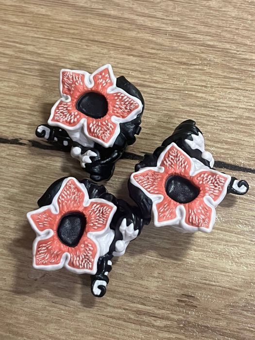 животные Natoons коллекция 2023-го и 2025-го, очень странные дела