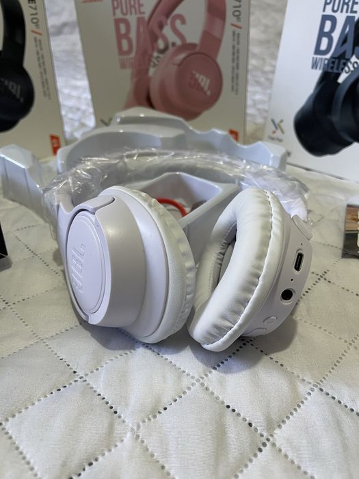 Headphones JBL 710BT
