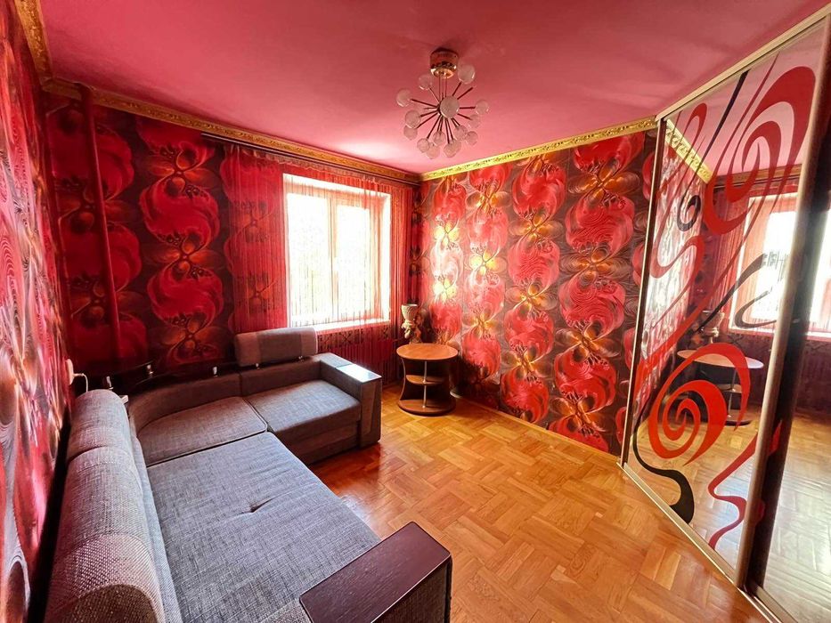 БЕЗ АНАЛОГІВ!!! 4-кімнатна квартира на Озерній, вул. П. Мирного  40229