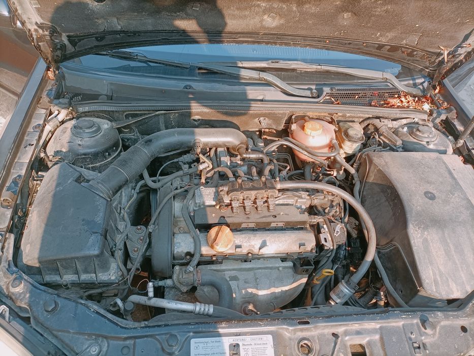 Opel Vectra C 1.6 Gasolina + GPL