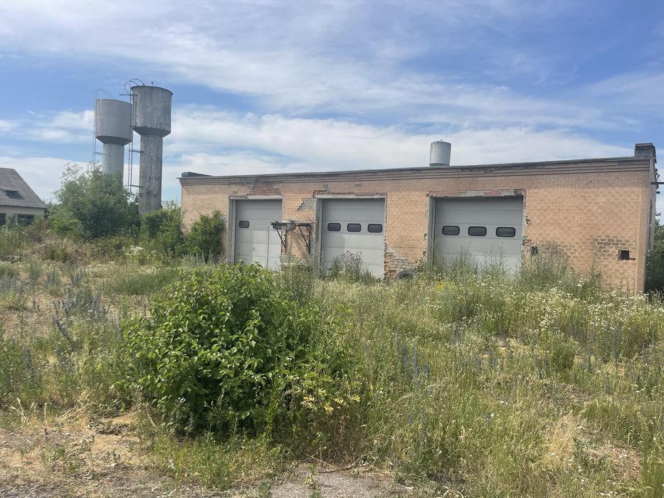 Продам приміщення вільного призначення