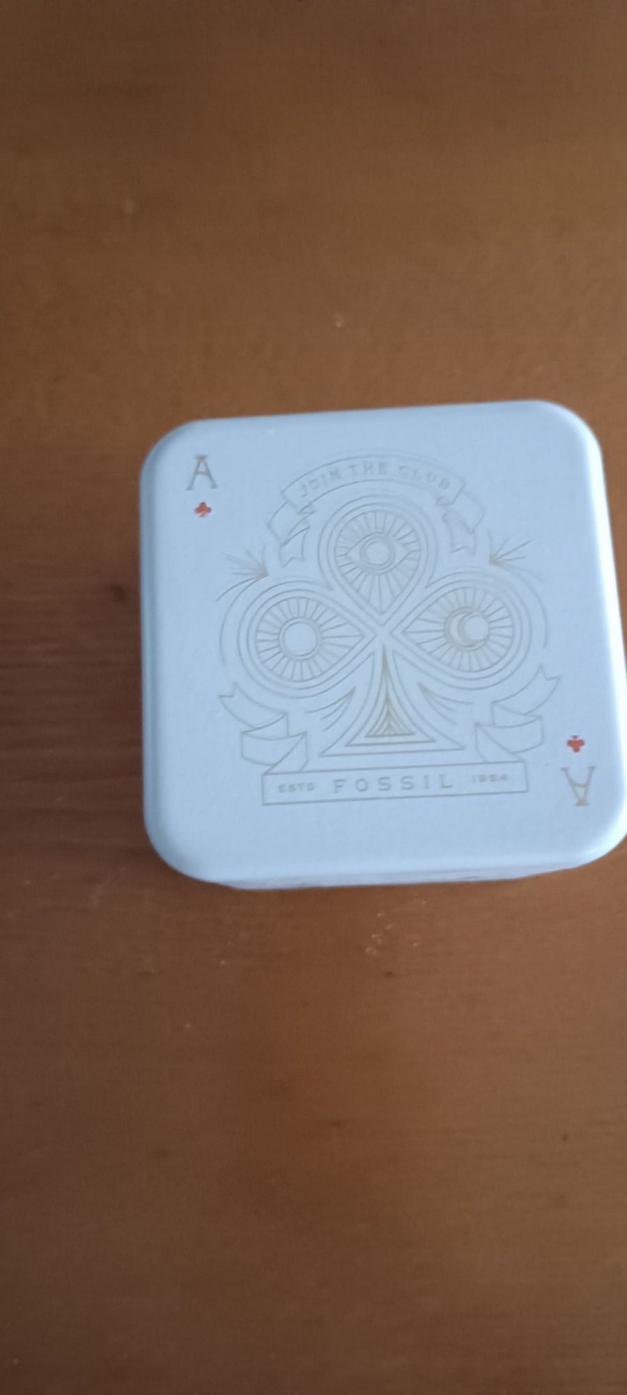 Relógio  FOSSIL dourado NOVO