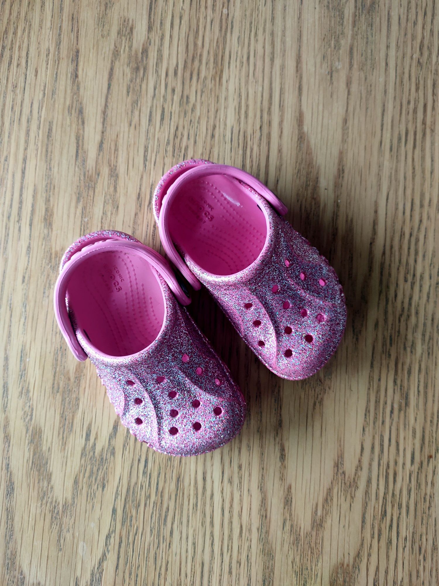 Crocs Baya Glitter Clog K - Rozmiar: C6 (ok. 22–23)