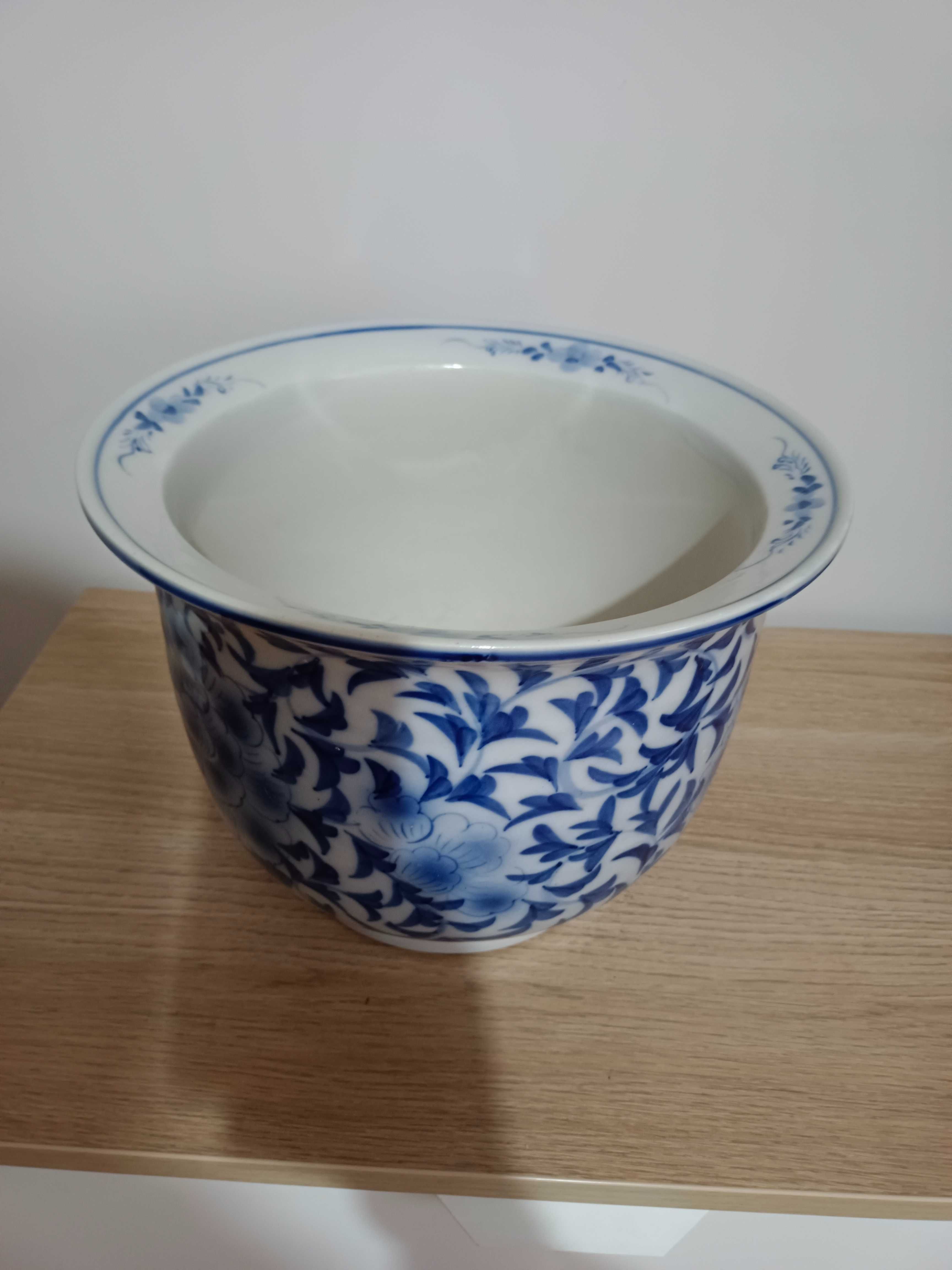 Vaso Cachepot "vintage", em porcelana chinesa pintada à mão
