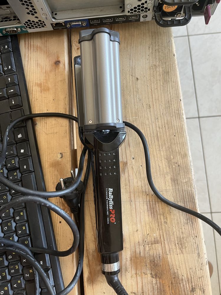 Плойка BaByliss PRO Ionic Hi-def Waver серії Titanium-Tourmaline
