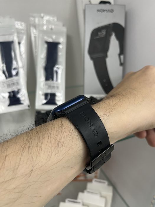 Ремінець Nomad Apple Watch 42 44 45 49 каучук шкіряний чорний сірий
