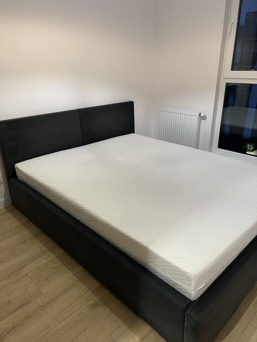 Łóżko z pojemnikiem 160x200