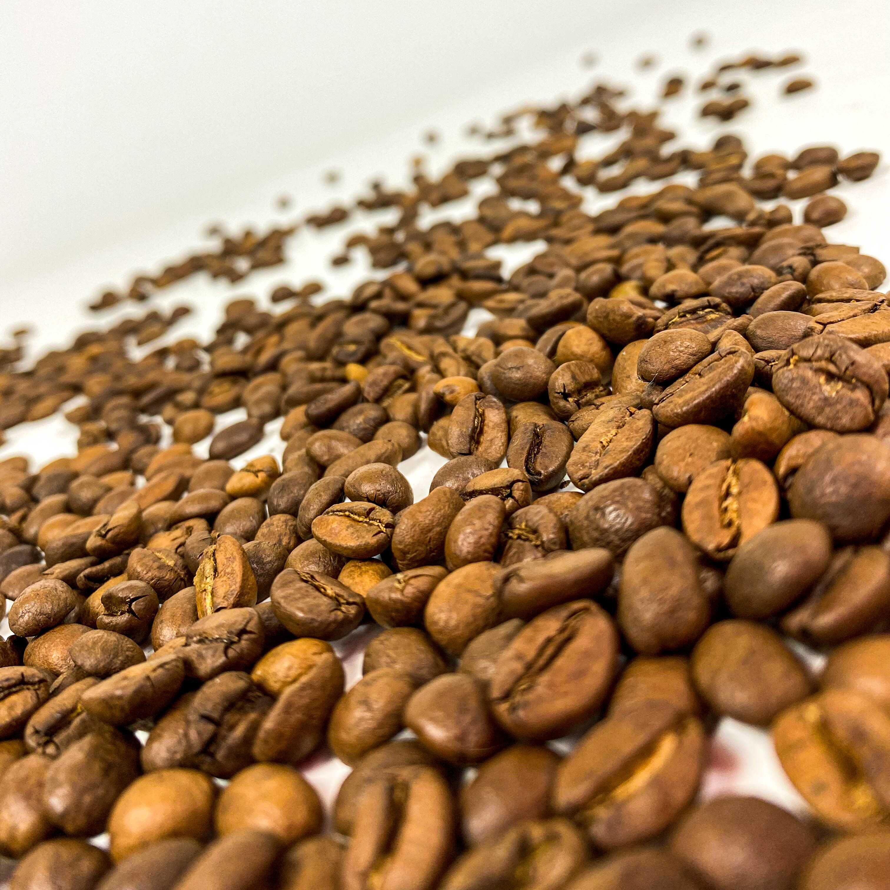 ДЛЯ КАПУЧИНО кофе в зернах премиум купаж 60%40% свежеобжаренный 1 кг