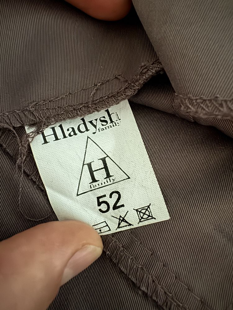 Продам коричневу приталену спідницю із пояском