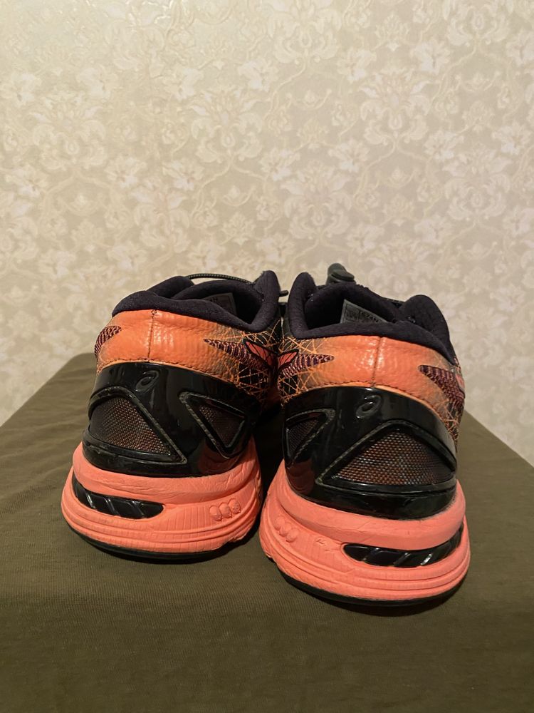 Кросівки асікс (asics)