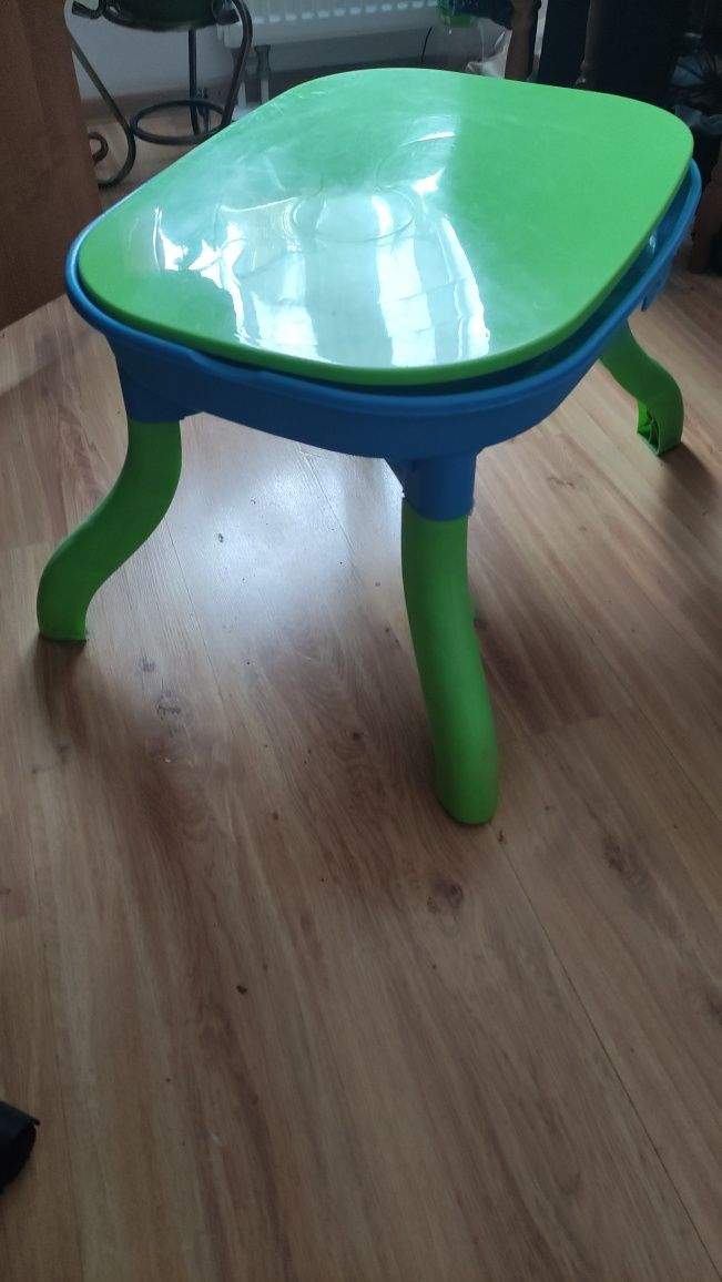 Stoliczek dla dziecka