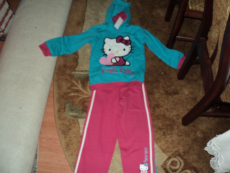 NOWY!! Dres Hello Kitty, spodnie dresowe+bluza 116/122