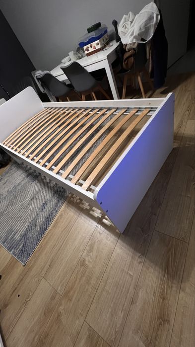 Łóżko IKEA SLÄKT + stelaż, pojemniki na pościel – Piastów