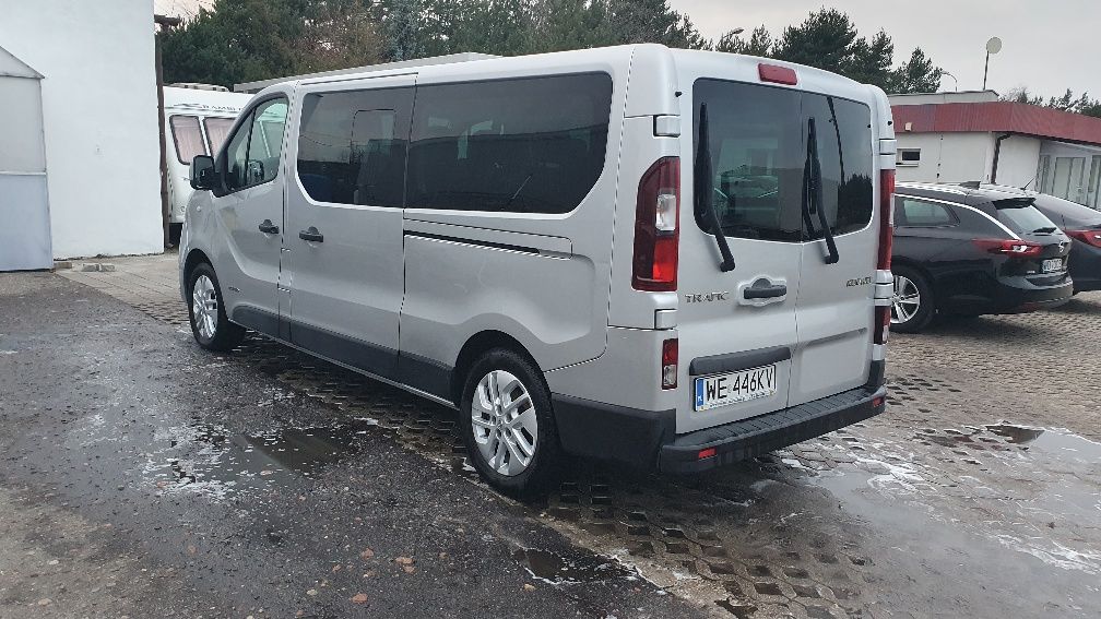 Wynajem busów osobowych wypożyczalnia samochodów bus busy Warszawa