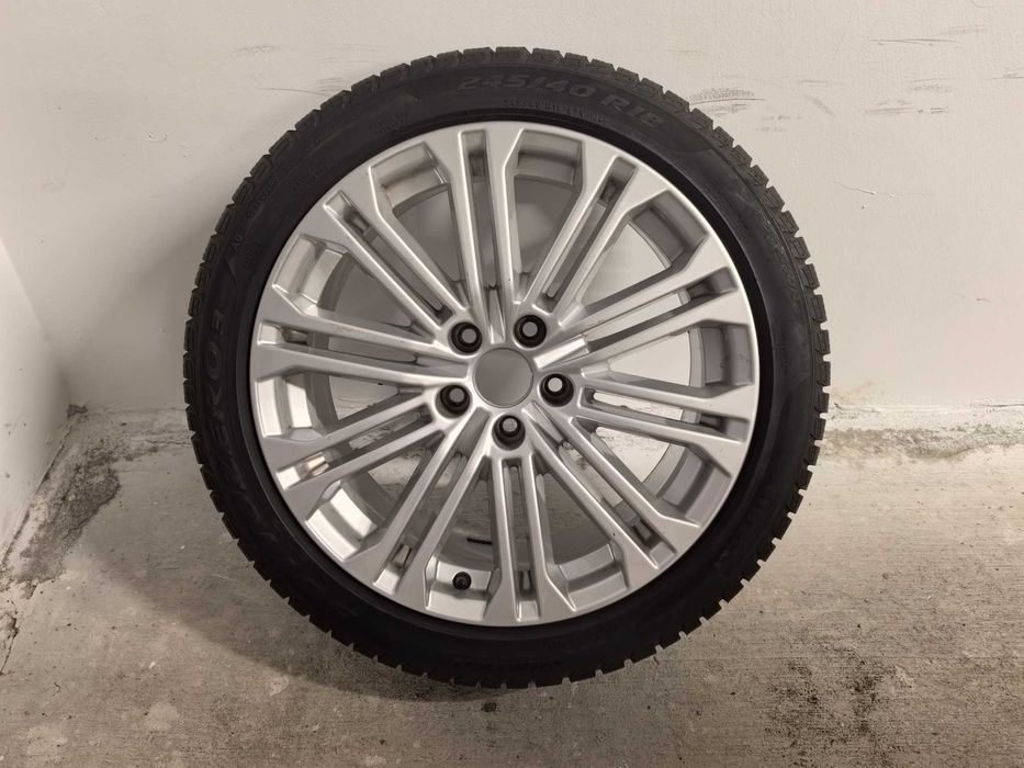 KOŁA Oryginał Audi 18 cali A4 A5 A6 A7 A8 Q3 Q5 TT - 245/40R18 PIRELLI