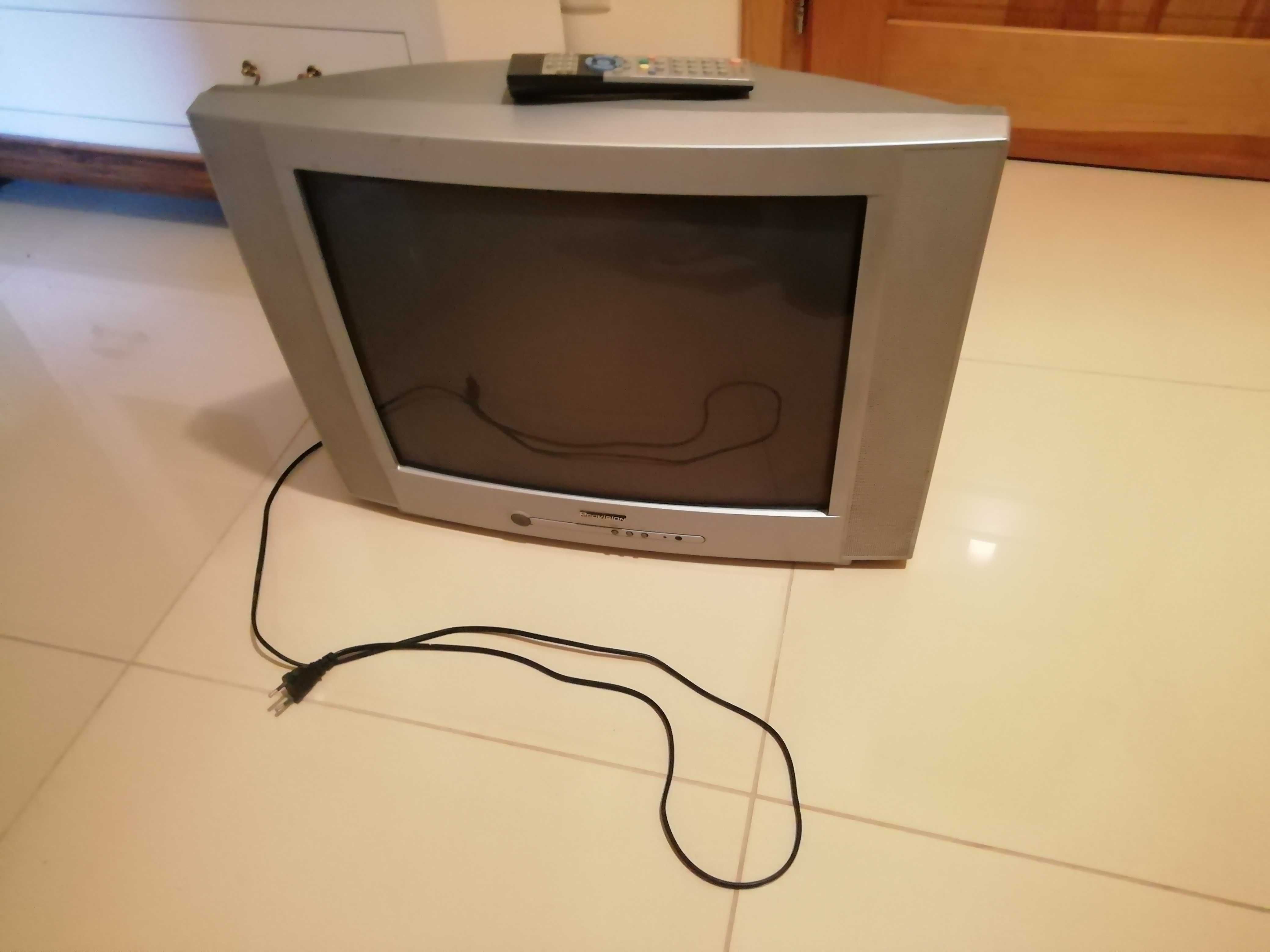 Telewizor kineskopowy Provision L-2126T stan bardzo dobry 21 cali