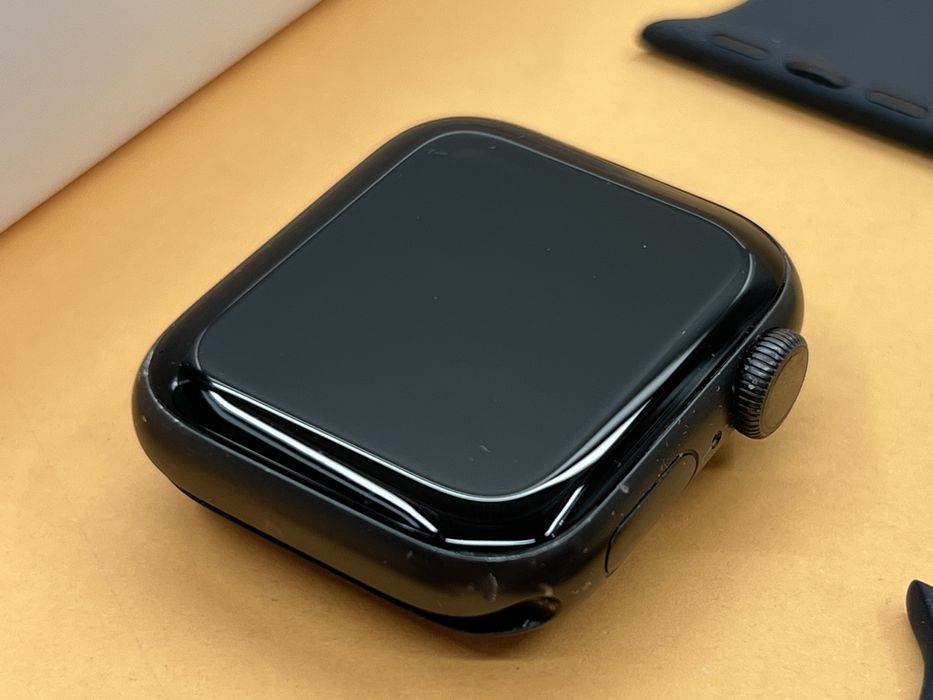 Apple Watch 6 40mm Space Gray GPS