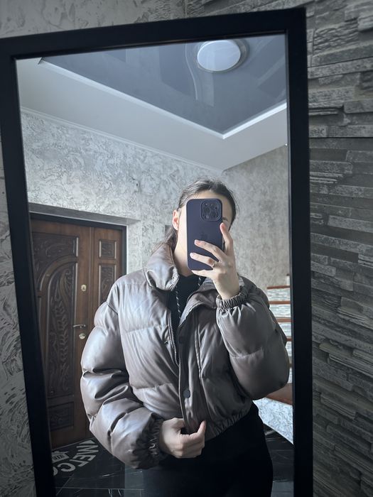 Курточка жіноча коротка