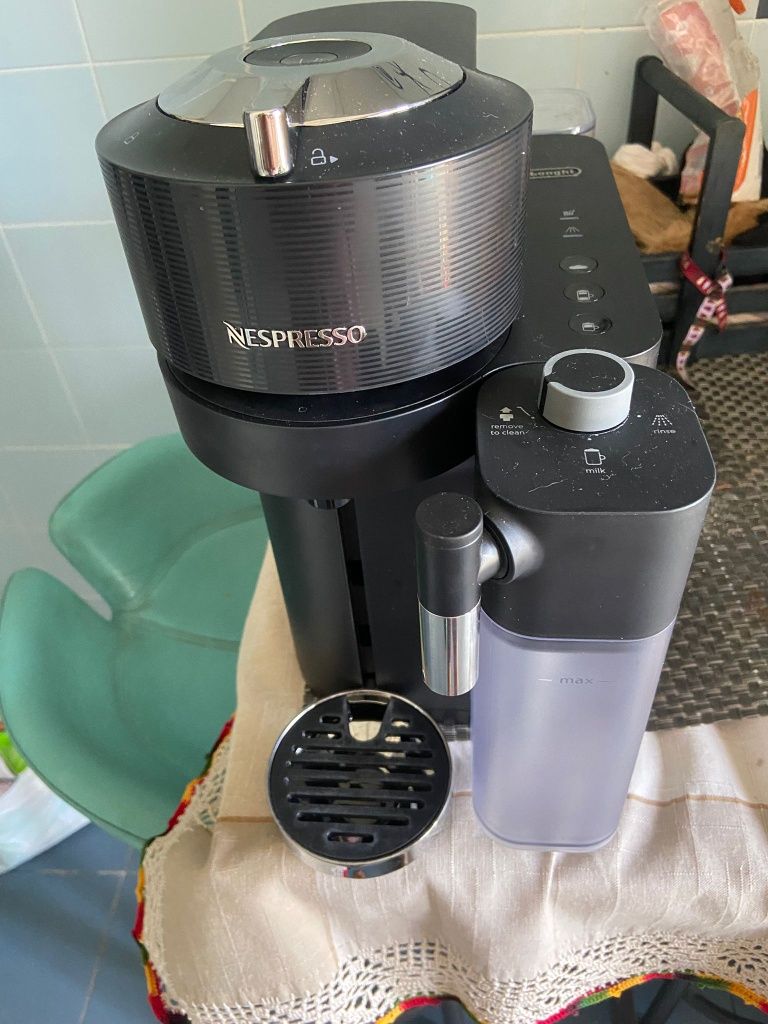 Nespresso vertuo lattissima