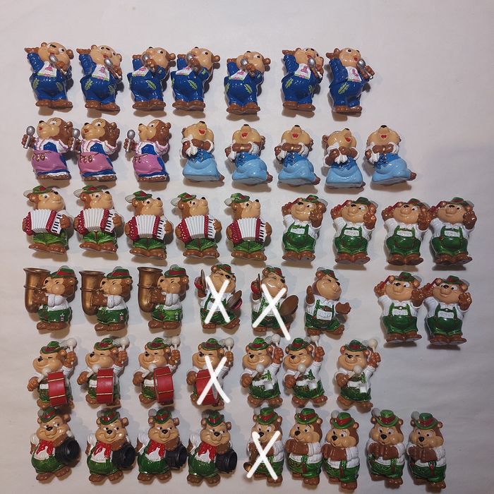 Фігурки Вкладыш іграшки кіндер поштучно вампір ведмідь бегемот