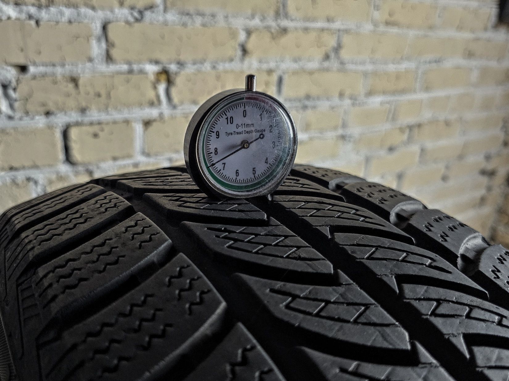 Зимові 225/55R17C Continental | 7.5mm | 2022 | Slovakia | Преміум шини