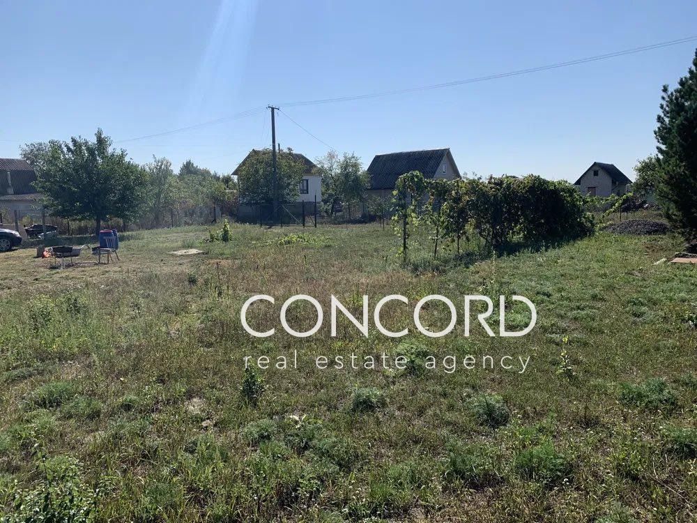 Продам земельну ділянку. Село Пороскотень. СТ "Дальні сади"