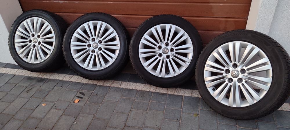 Koła zimowe komplet Zafira C Astra J itp.