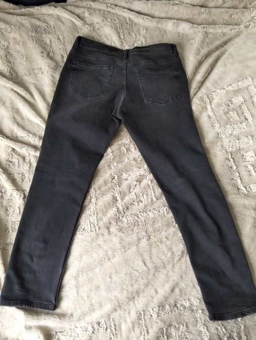 Чоловічі джинси pull and bear