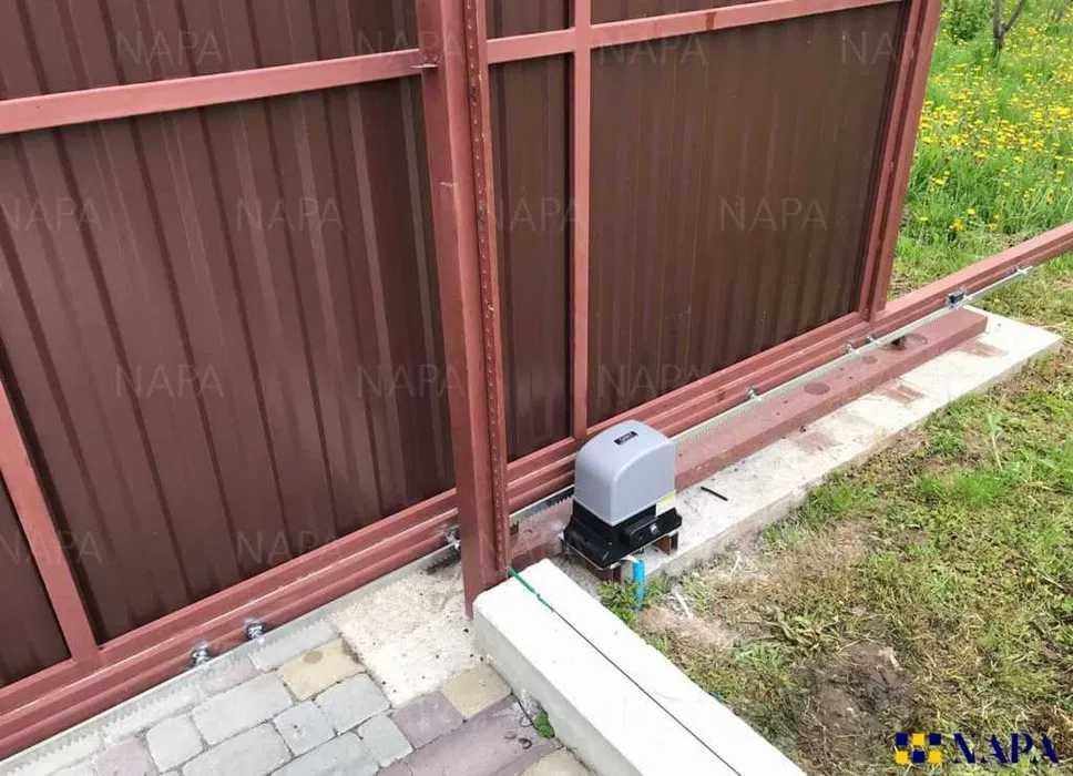 Автоматика GANT для розпашних, відкатних, гаражних і промислових воріт