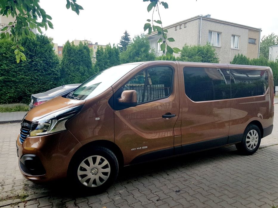 Wypożyczalnia samochodów, BUS 9 osobowy , Toyota Proace, Renault Traf